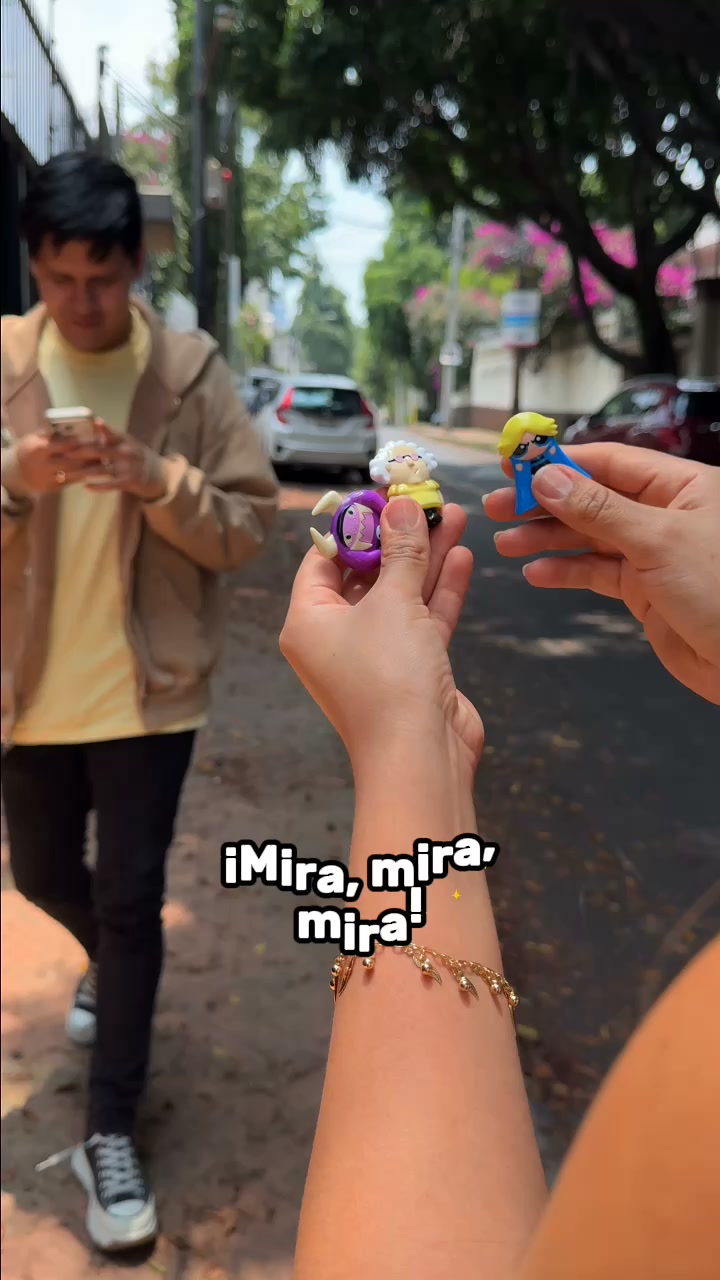Bimbo México Facebook ad: CC por fin te sale la figura que…