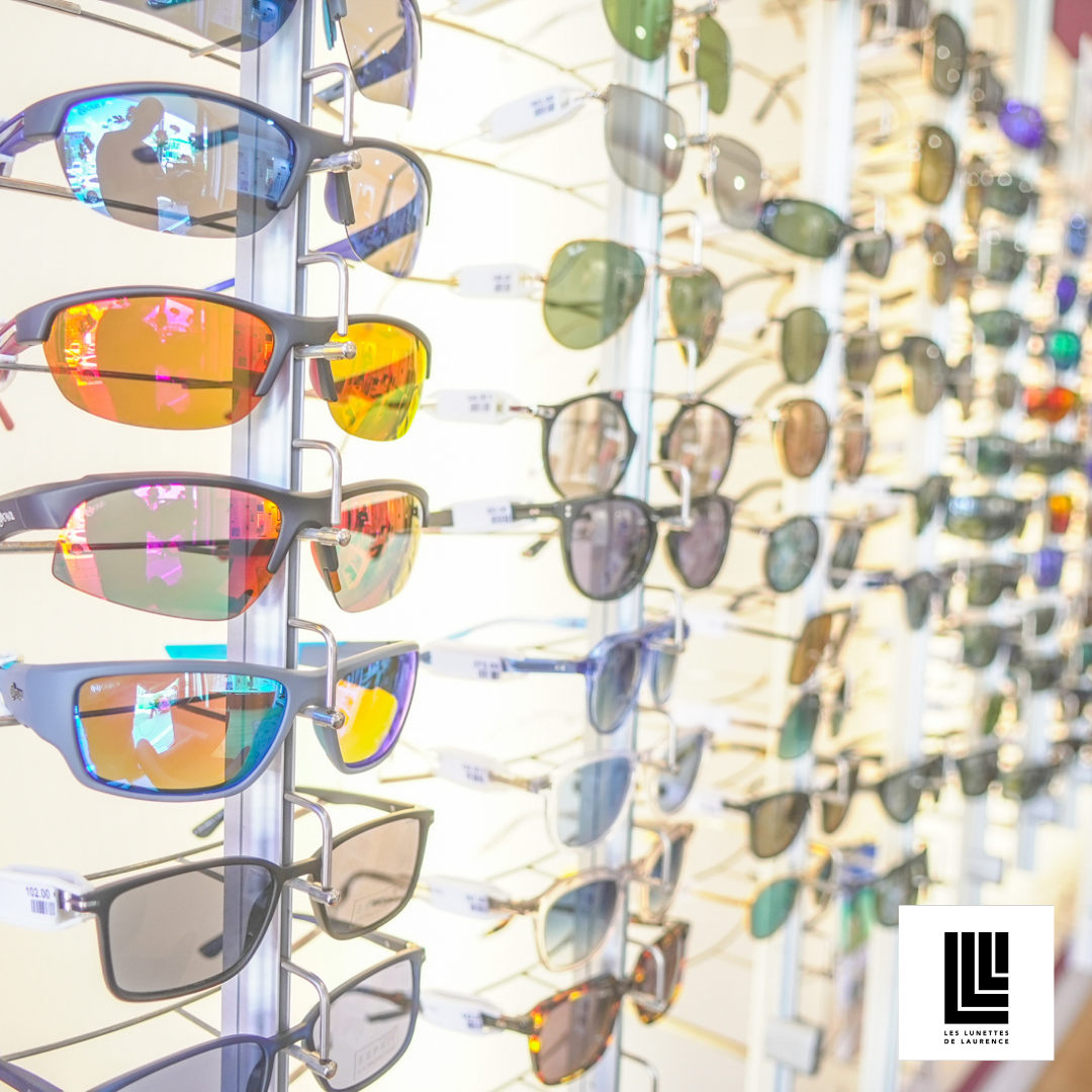 Publicité - opticiens Facebook ad: Cet opticien indépendant vous propose plusieurs services…