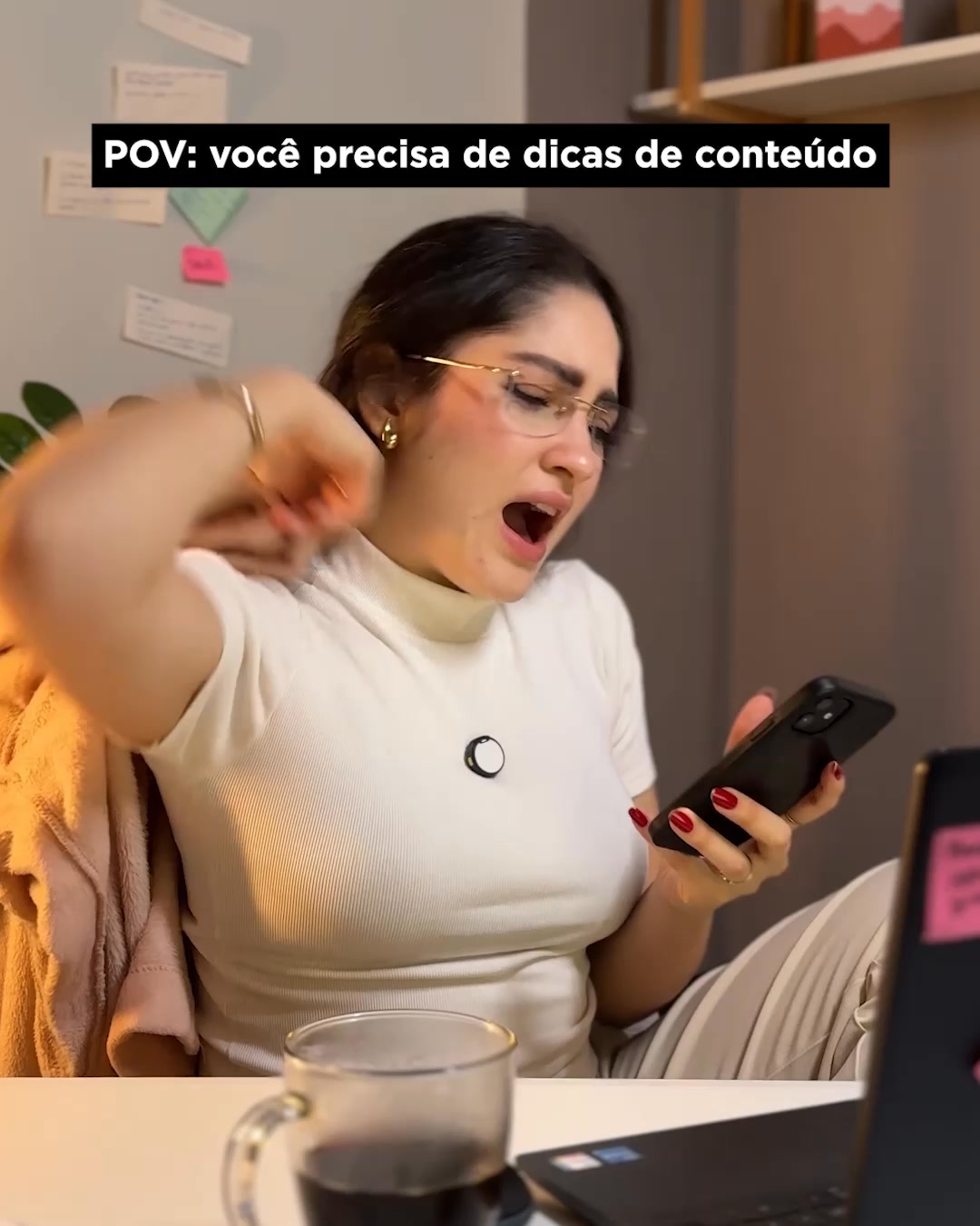 HeyGen Facebook ad: Gerador de vídeos HeyGen