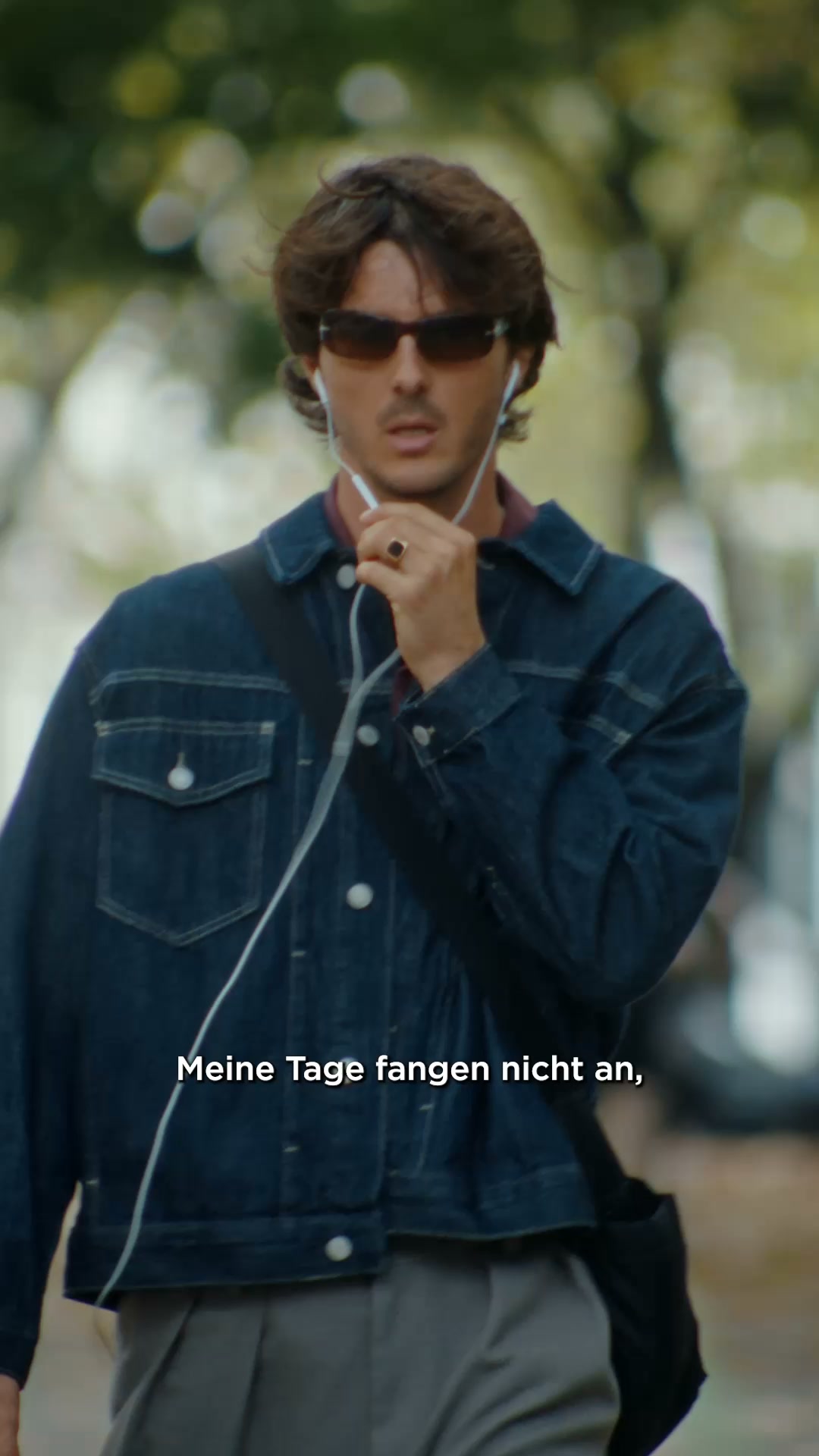 waterdrop Facebook ad: Halte mit deinem Alltag Schritt