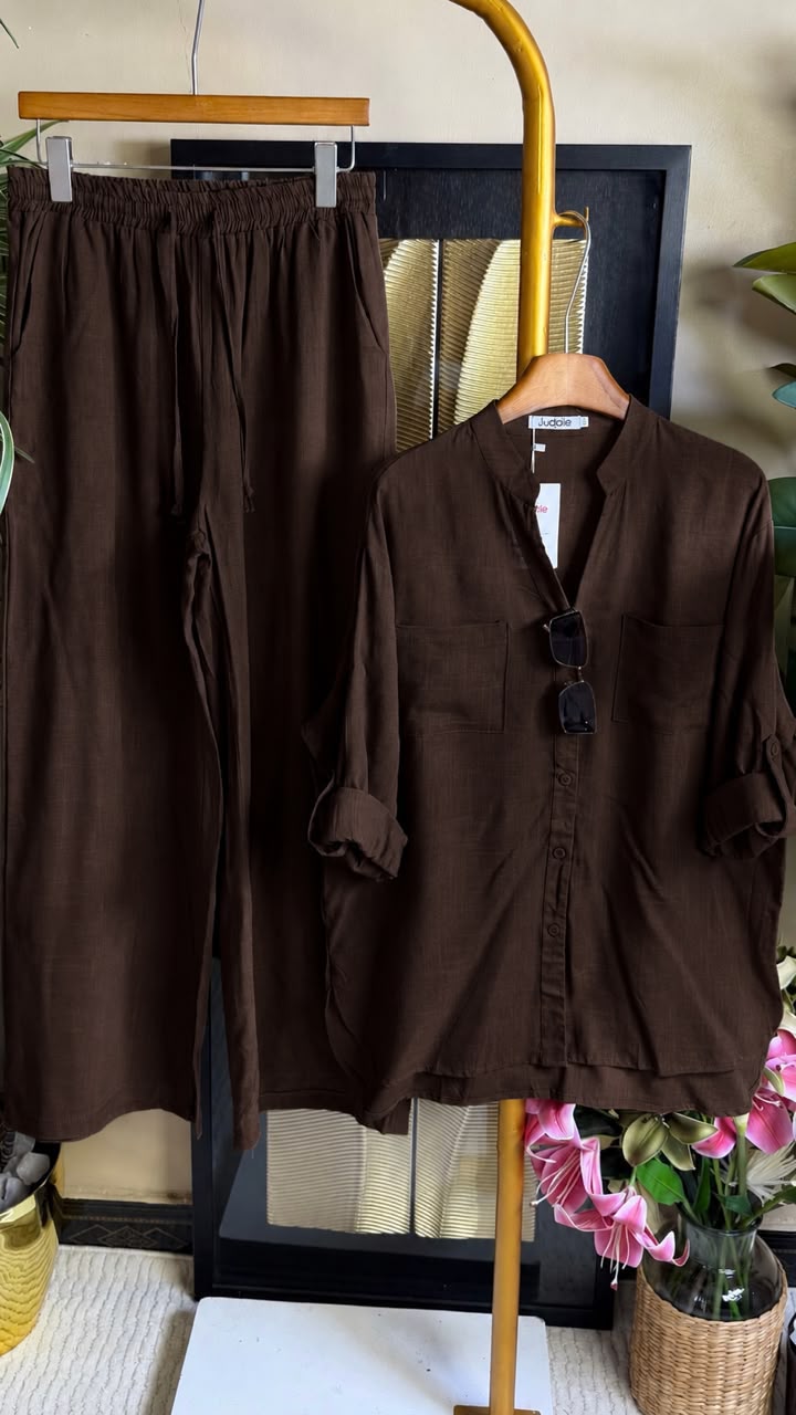 Kisemwa Facebook ad: Ladies Linen Two piece sets
