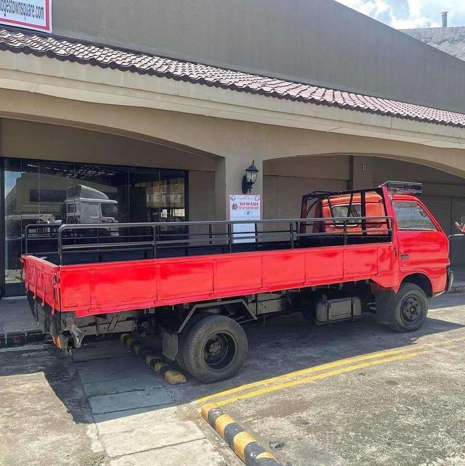 Labangon Lipat Bahay and Trucking Services Facebook ad: Labangon Lipat Bahay and Trucking Services is a…