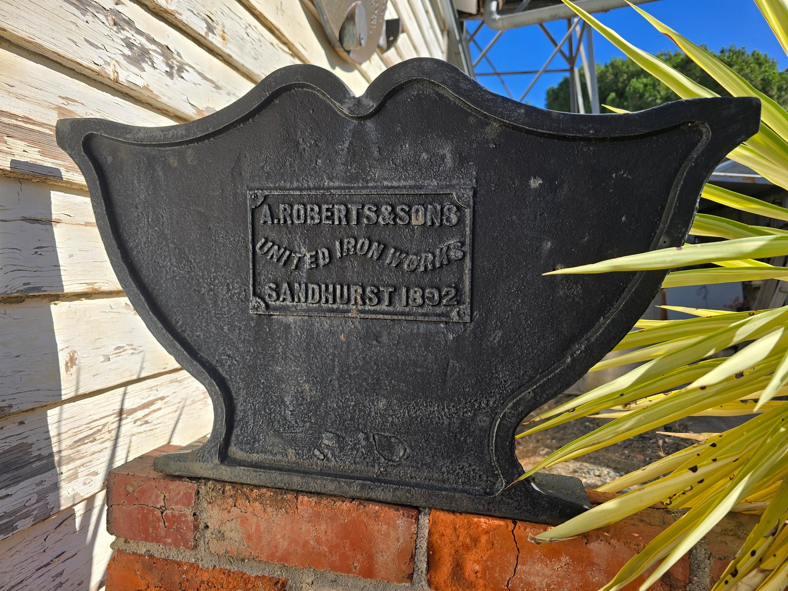Paul Roberts Auctions Facebook ad