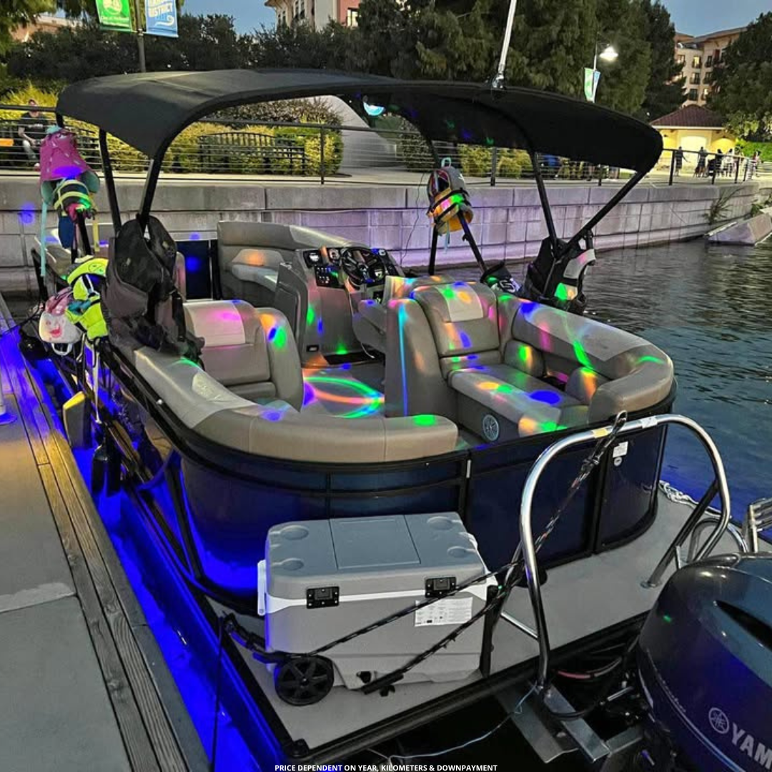 Boat Deal Canada Facebook ad