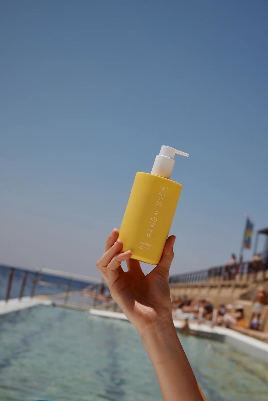 Bangn Body Facebook ad: WIN A FREE Jumbo Firming Lotion