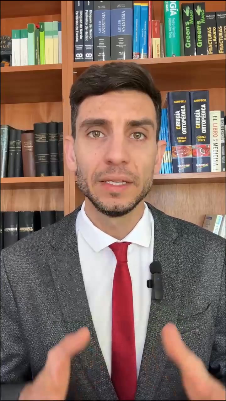 Pablo Capelli Traumatologo Facebook ad: Agendá tu turno y consultá por tu cirugía.