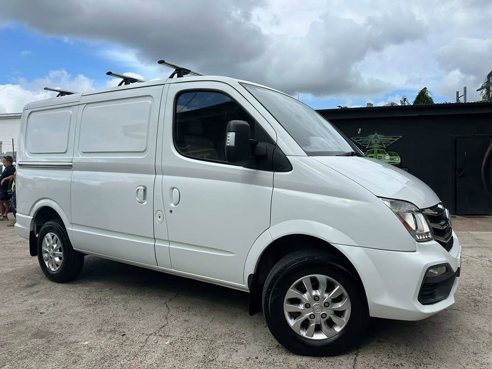 Peter Wood Facebook ad: 2020 LDV v80 swb 2.5l manual turbo diesel van