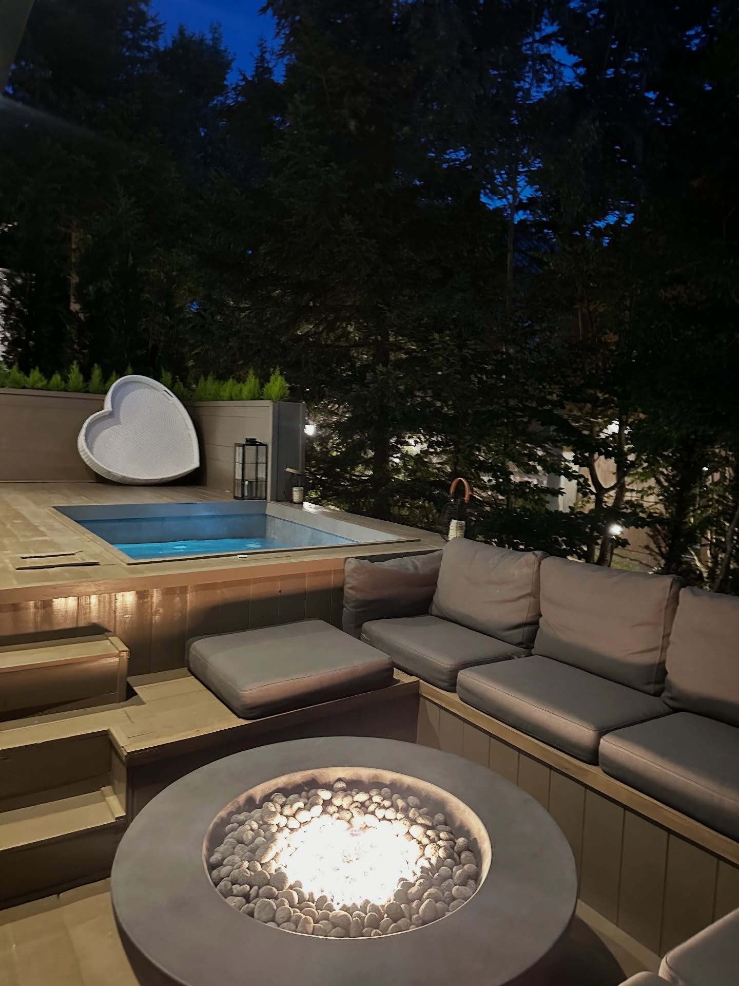 monte_pine_chalets Facebook ad: Outdoor Bliss at Monte Pine
