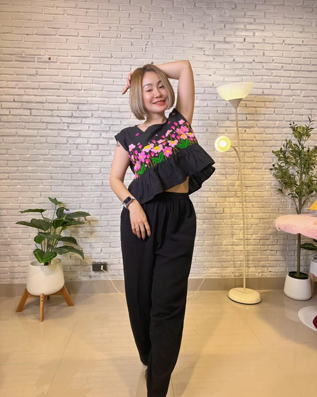 Chaba SG - Exclusive Thai Product Facebook ad: Comfy long salu pants