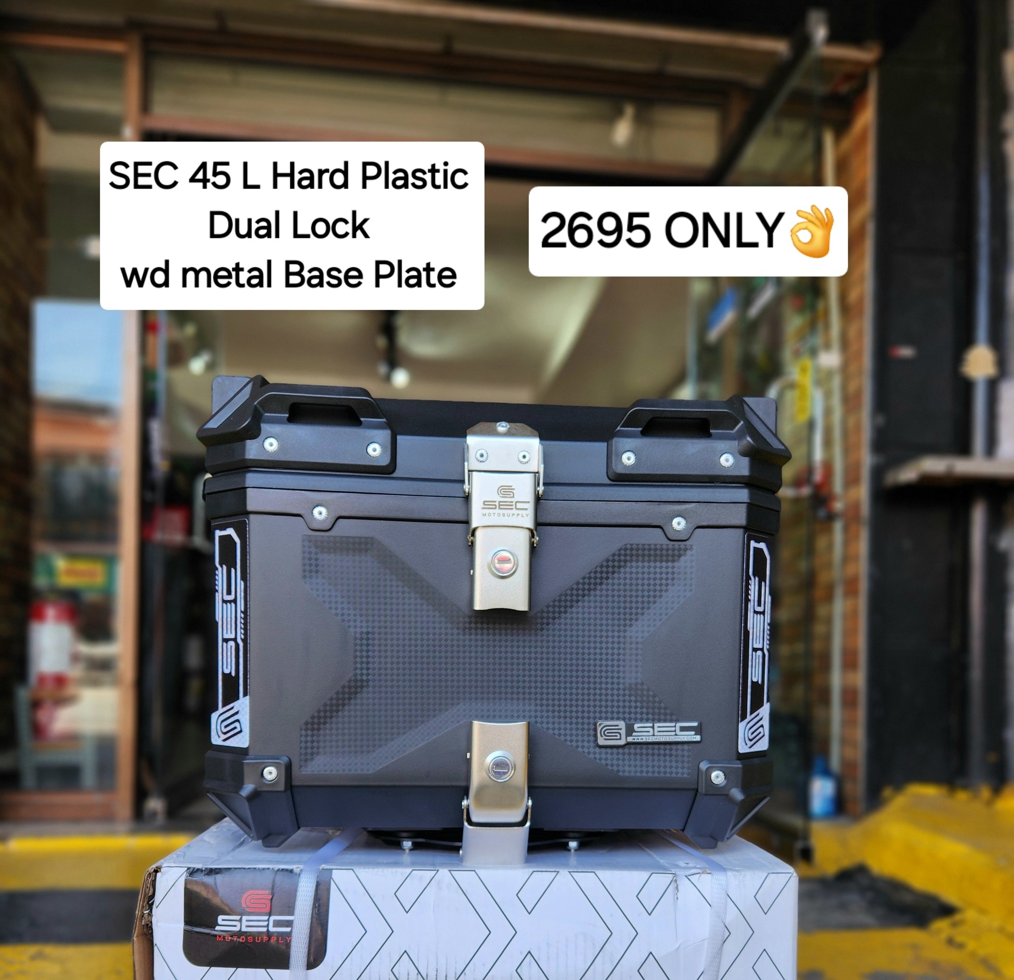 Xsikloz Ortigas Ext Facebook ad: TOPBOX + BRACKET