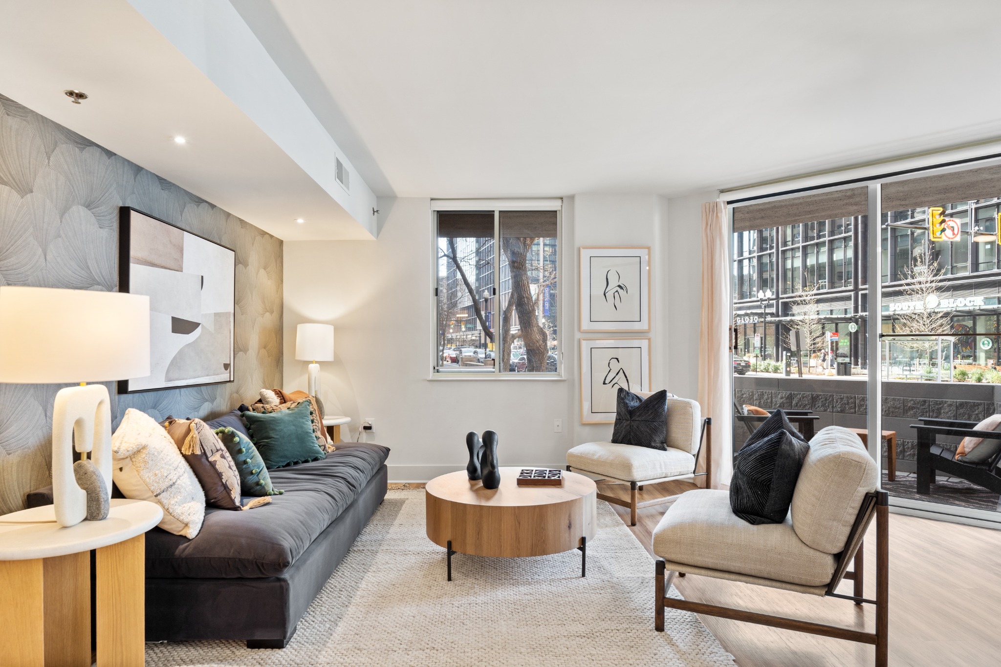 Cortland Pentagon City Facebook ad: Receive Up To 2 Months Free + $500…