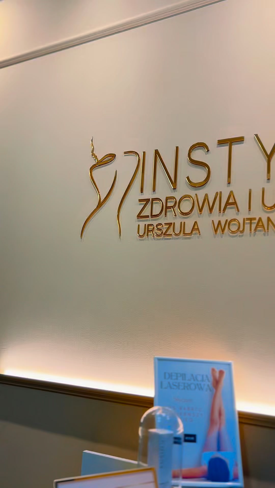 Instytut Zdrowia i Urody Urszula Wojtan Facebook ad: Cellulit, utrata jędrności i oporne partie ciała? Sprawdź…