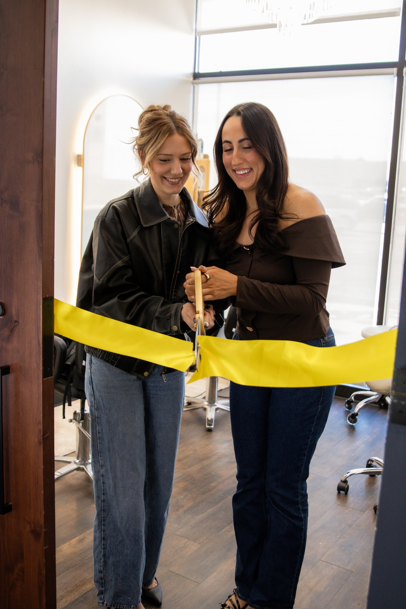 Salons by JC Bay Shore Facebook ad: Leave Booth Rental Behind