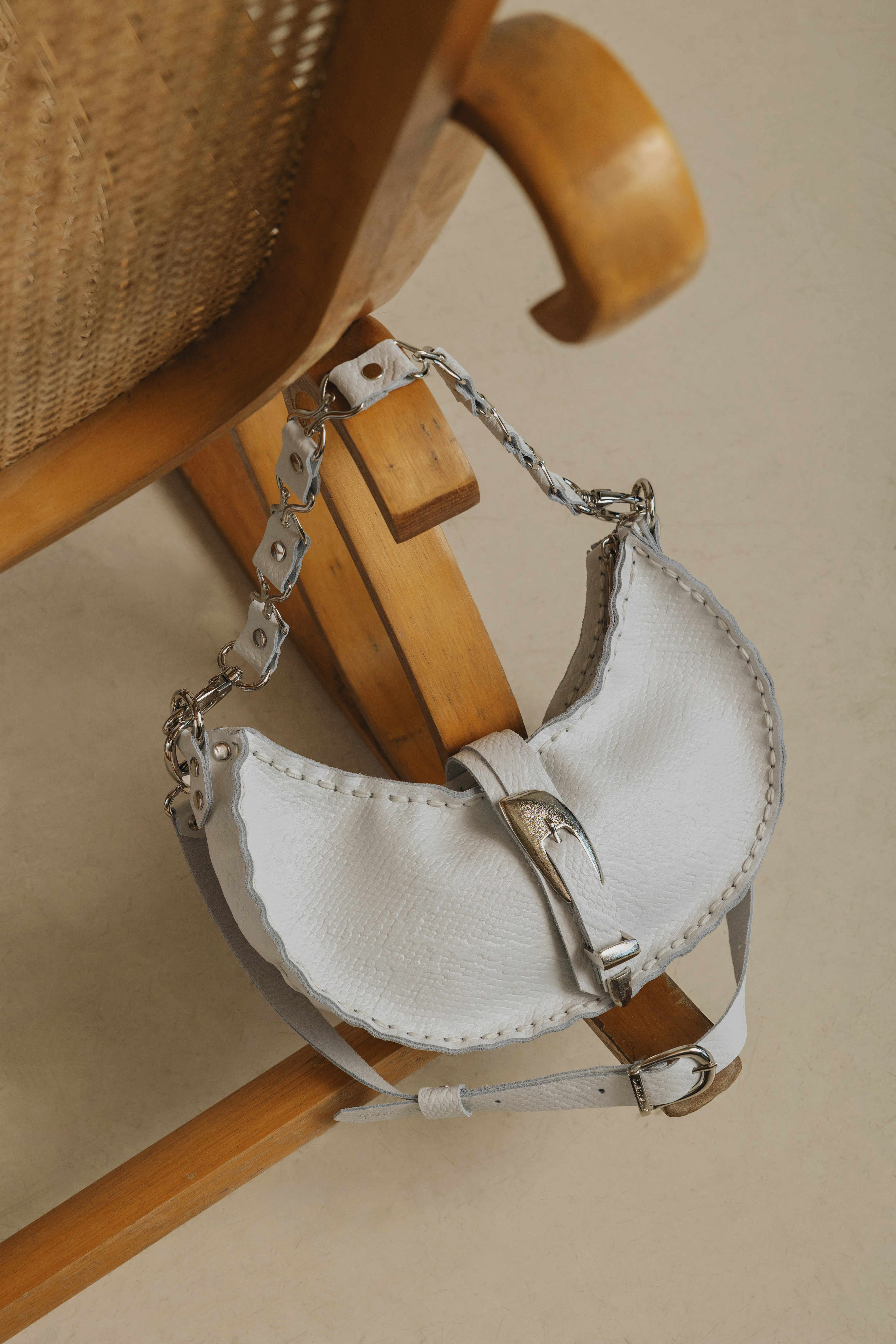 Individual Art Leather Facebook ad: 100% handcrafted leather goods made in Greece