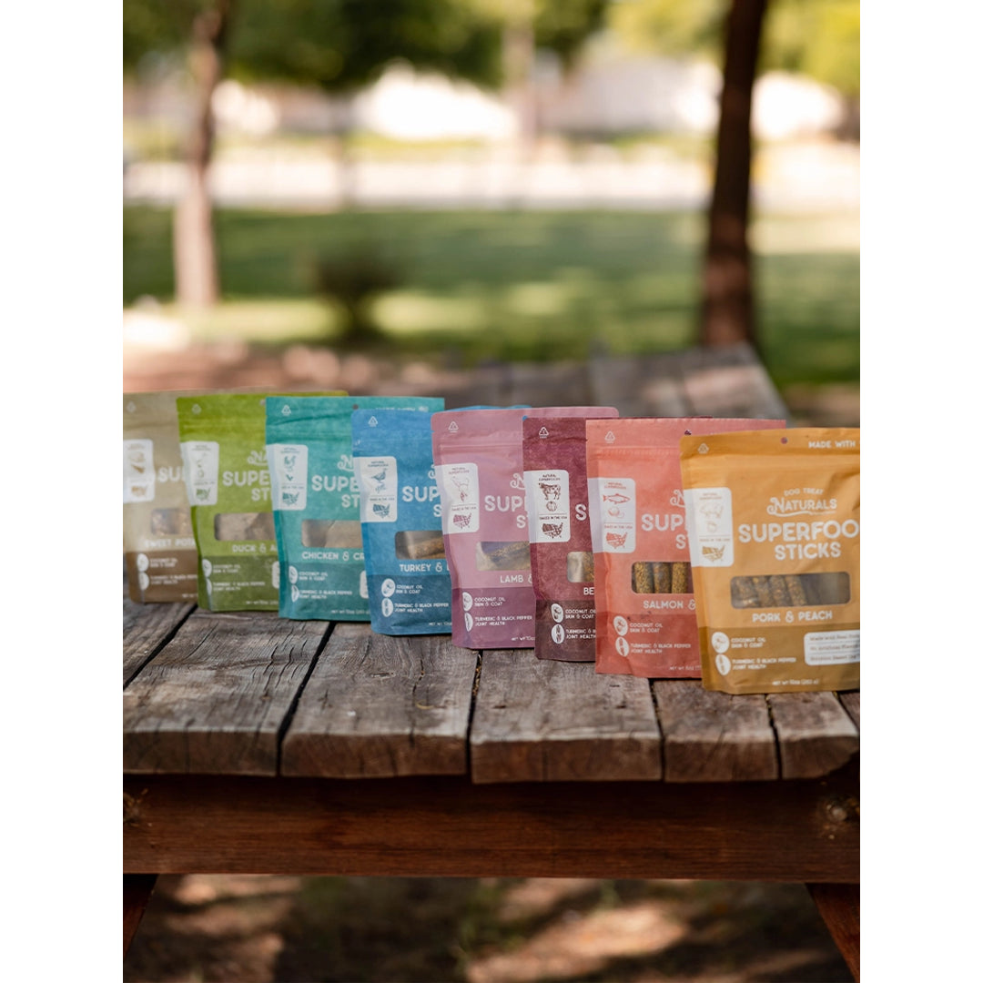 Dog Treat Naturals Facebook ad: Natural dog treats with national delivery.
