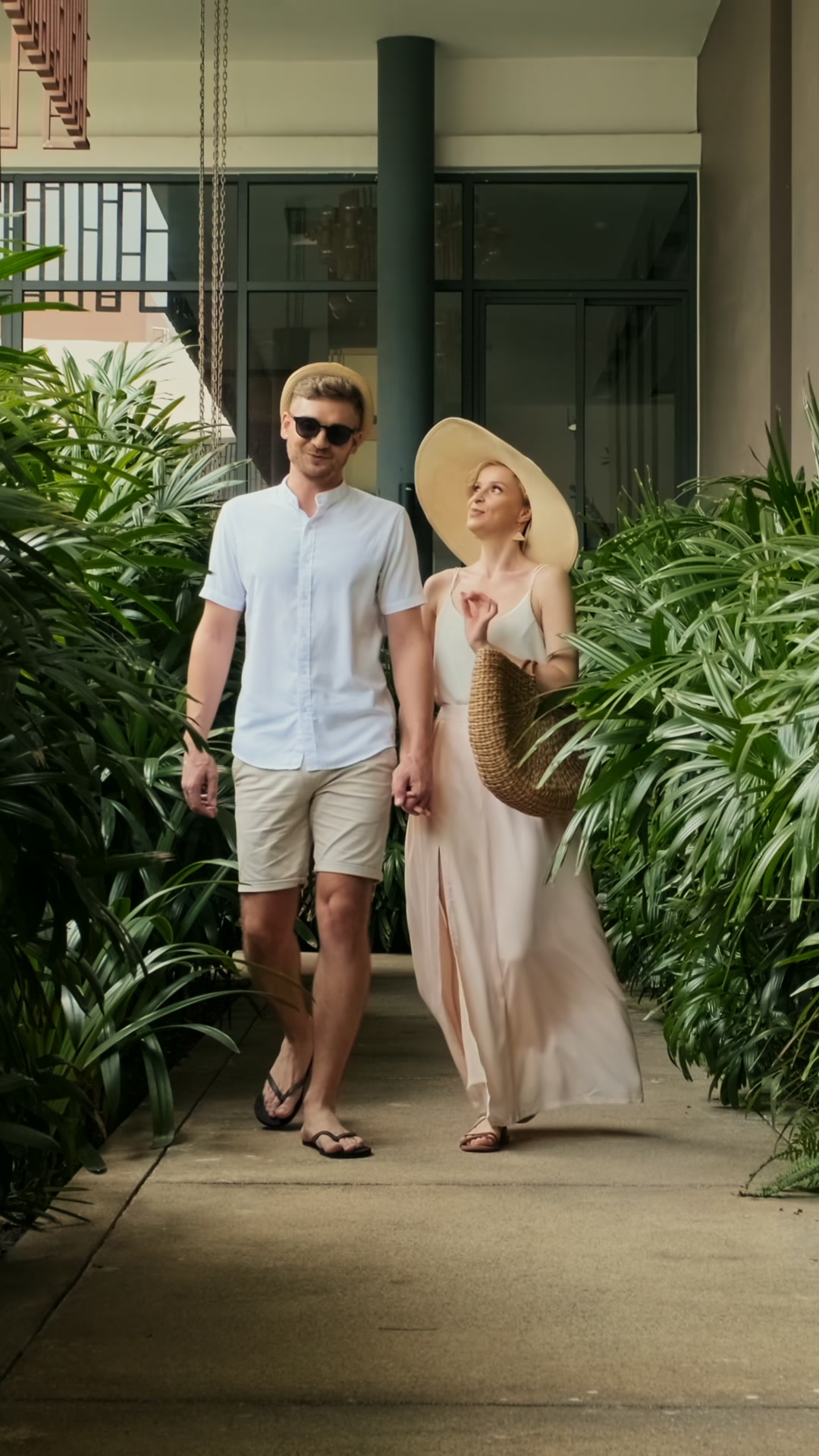 Journey Routers Facebook ad: Maldives Romance at Coco Bodu Hithi