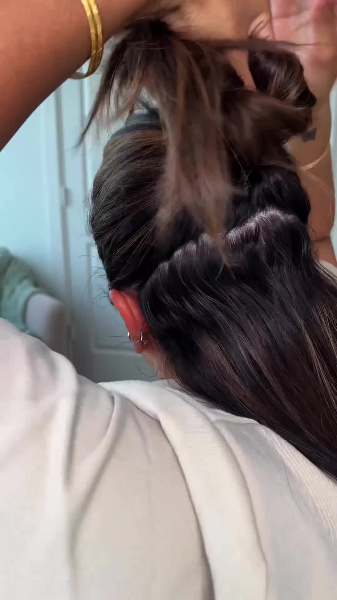 Official Foxy Locks Extensions Facebook ad from Aug 13, 2026