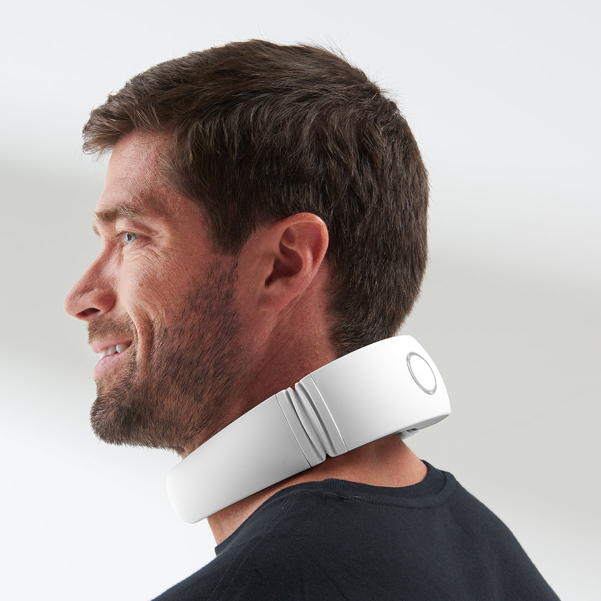 SharperImage.com Facebook ad