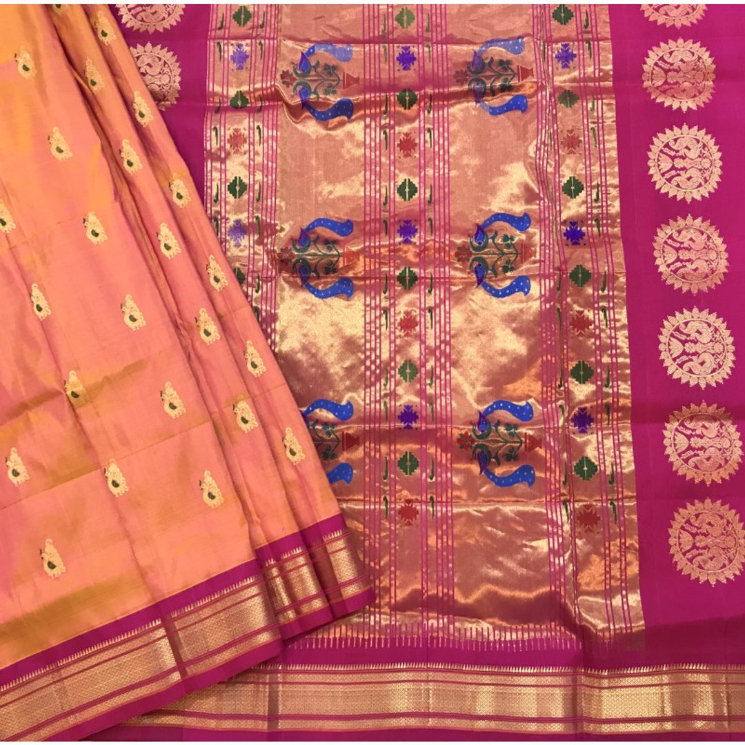 Pratha by Kavita Koparkar Facebook ad: Your next favourite Paithani is here!