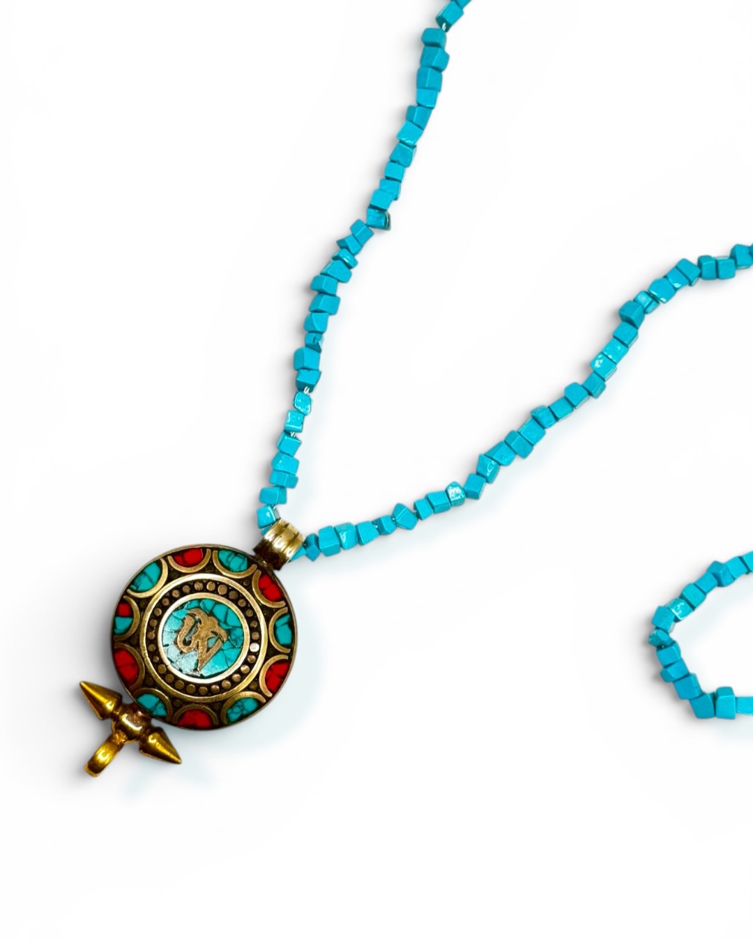 The_vintagemanila Facebook ad: TIBETAN TURQUOISE