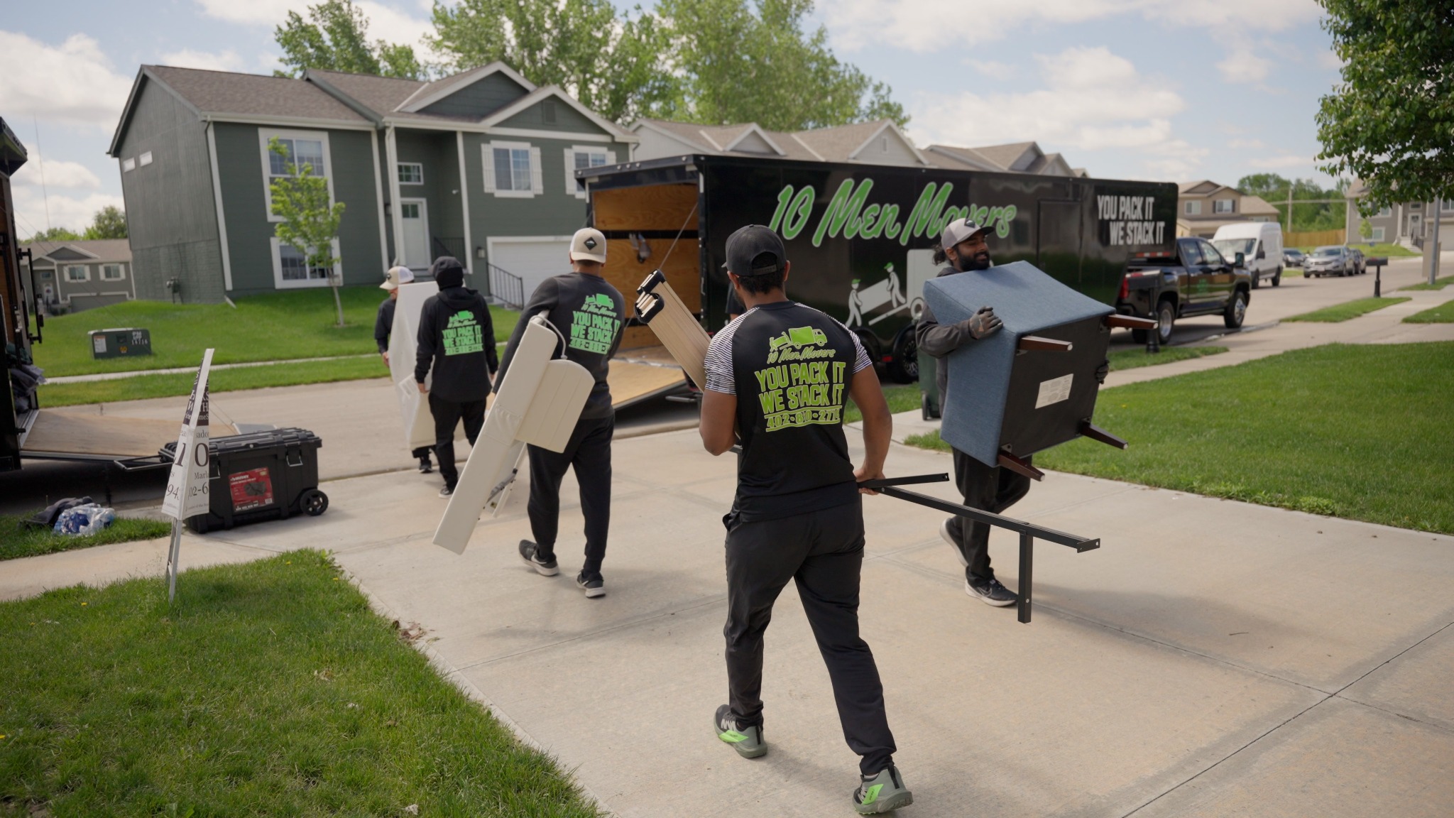 10 Men Movers Facebook ad