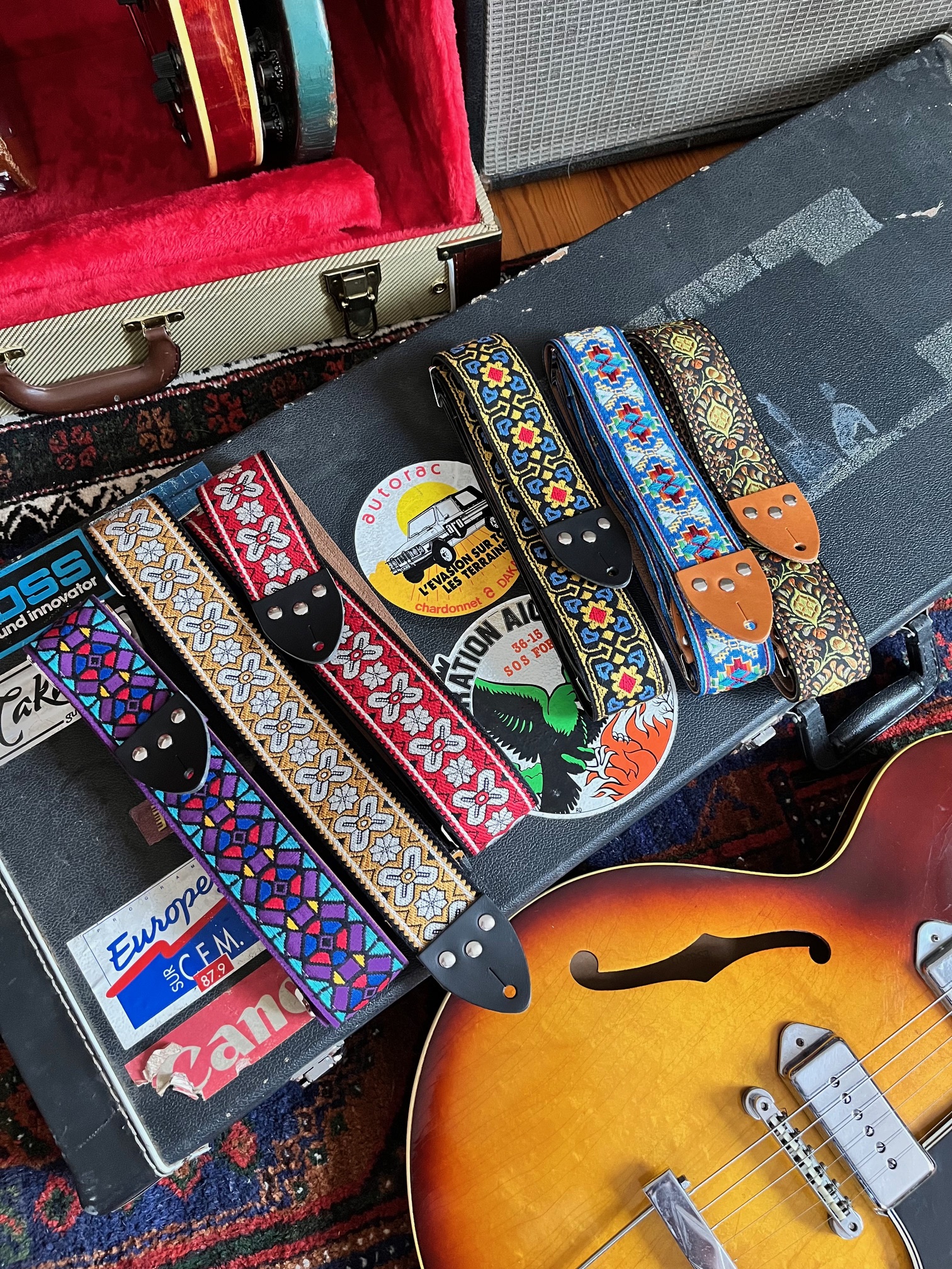 Tom's Vintage Straps Facebook ad: Tom's Vintage Straps - Vintage Inspired Guitar/Bass Straps