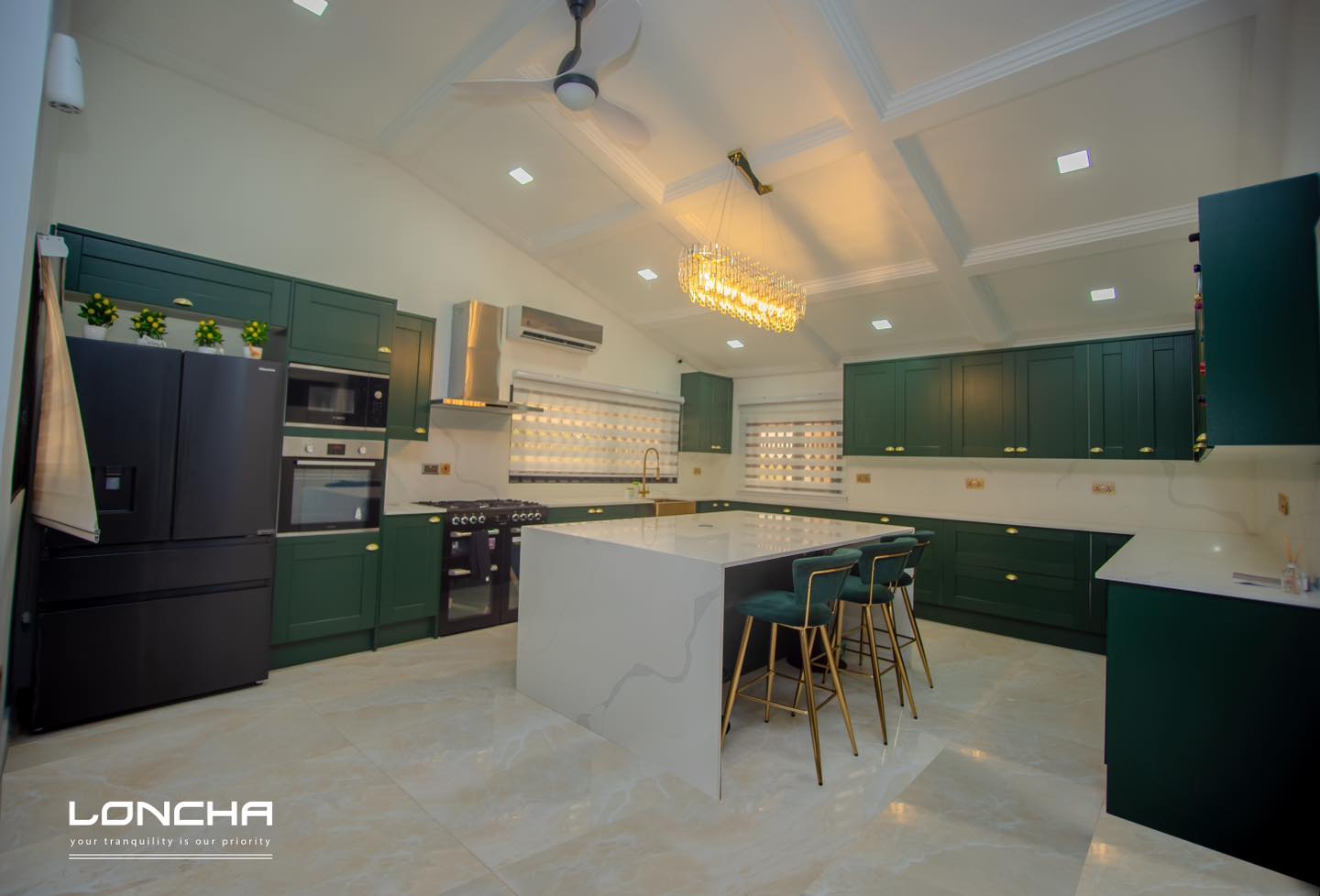 Loncha Facebook ad: Kitchen, Wardrobe, Furniture, Office Furniture…