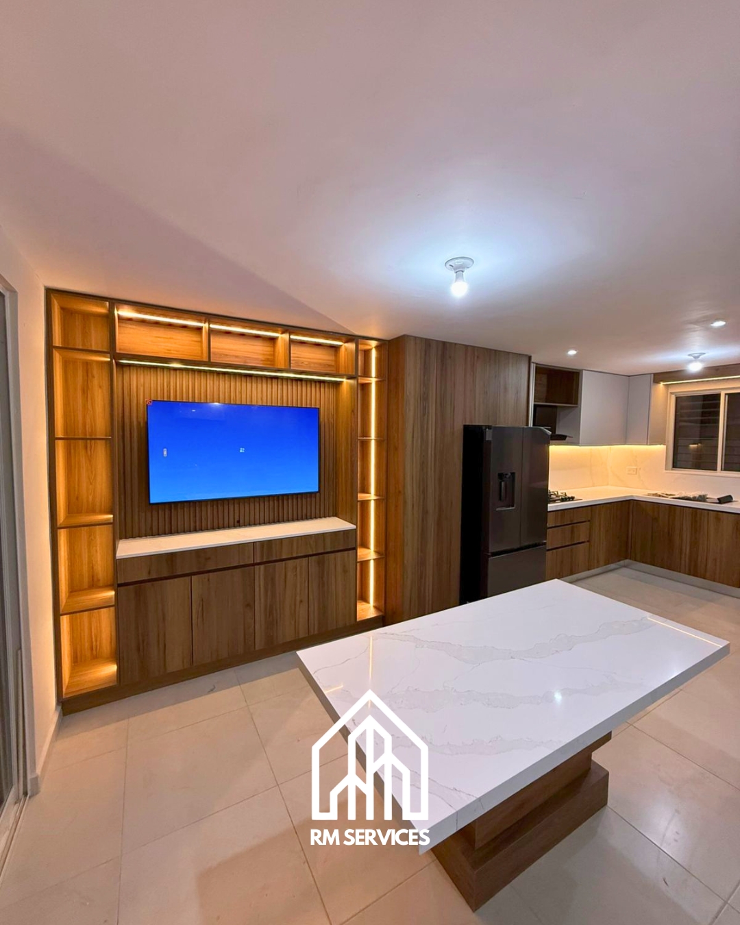 RM Services Facebook ad: Proyecto Entregado