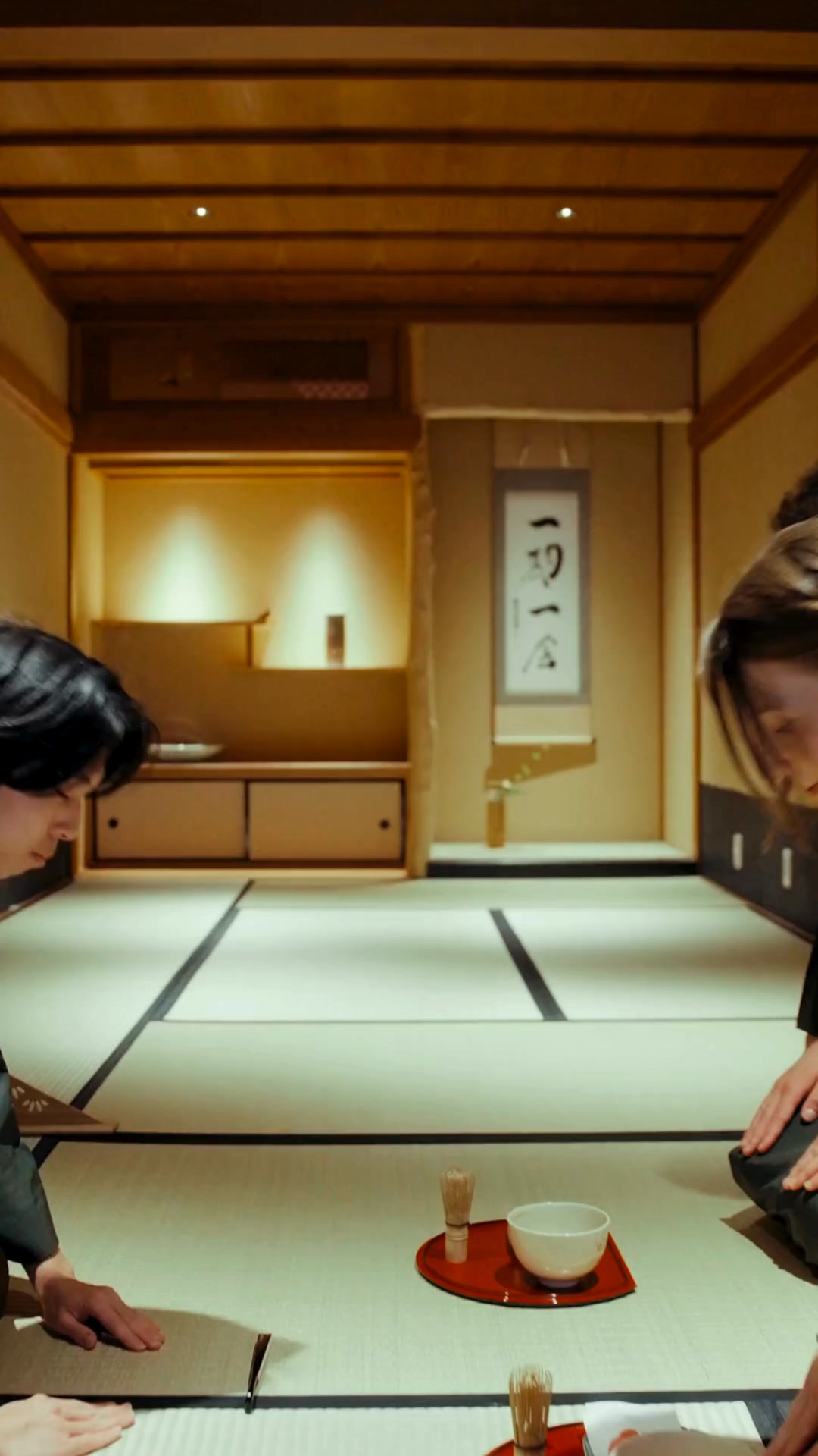 祇園 折鶴屋 Facebook ad: Tea Ceremony in Gion, A Moment of Serenity in Kyoto
