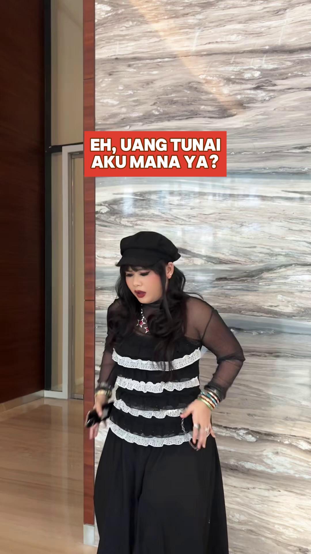 ShopeePay Facebook ad: Udah nggak panik lagi kalau nggak ada uang…