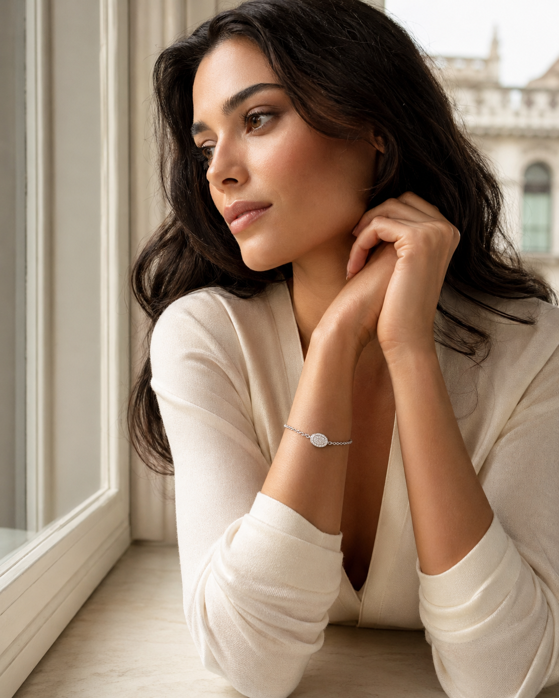 Valobra Master Jewelers Facebook ad: Deeply Personal, Entirely Unforgettable