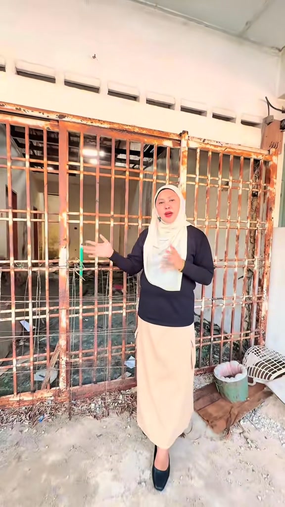Perunding Hartanah Nora JB Facebook ad: Saya mencari owner rumah urgent nak guna duet…