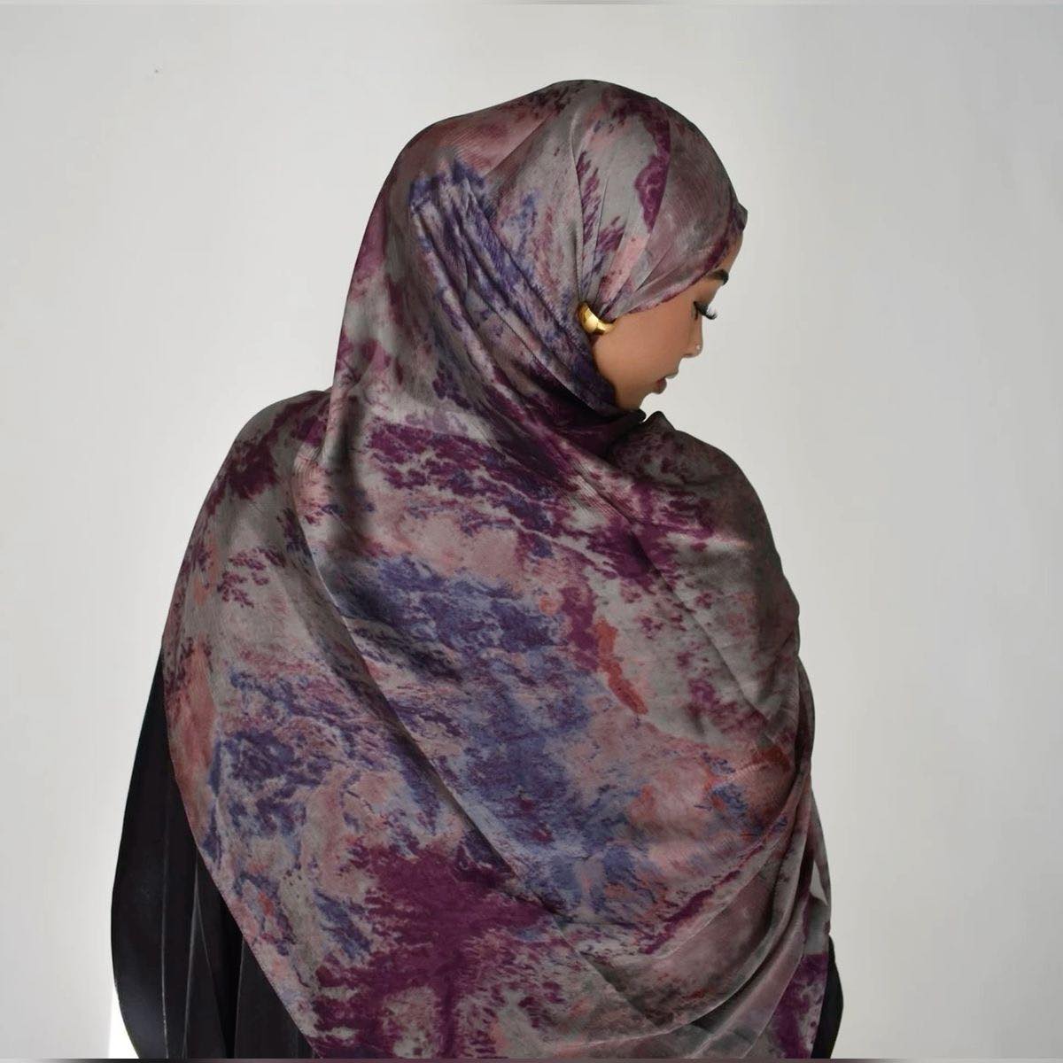 Hijab collection Facebook ad: FOULARDS Marbré et teintées émirats Meilleure qualité (…