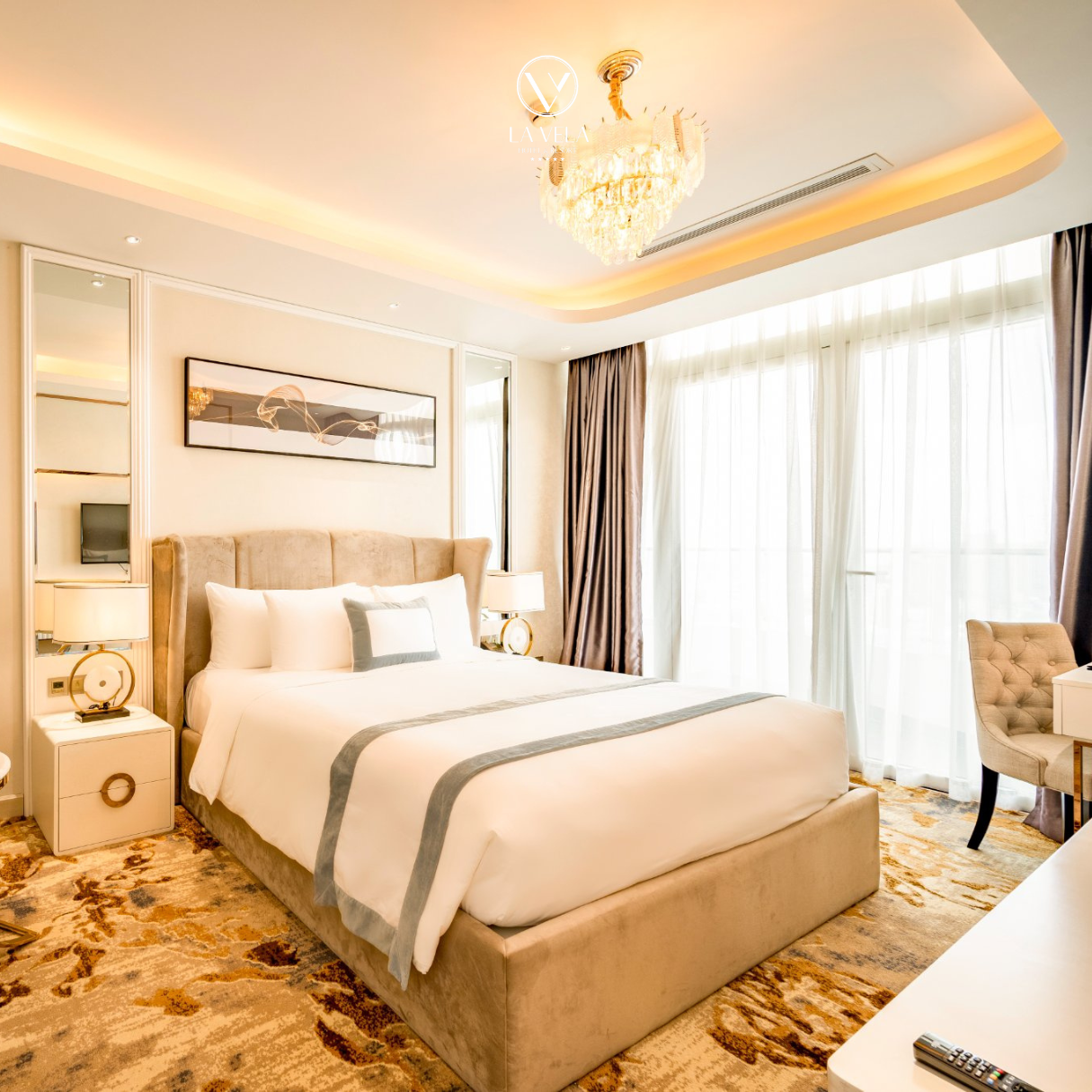 La Vela Saigon Hotel Facebook ad
