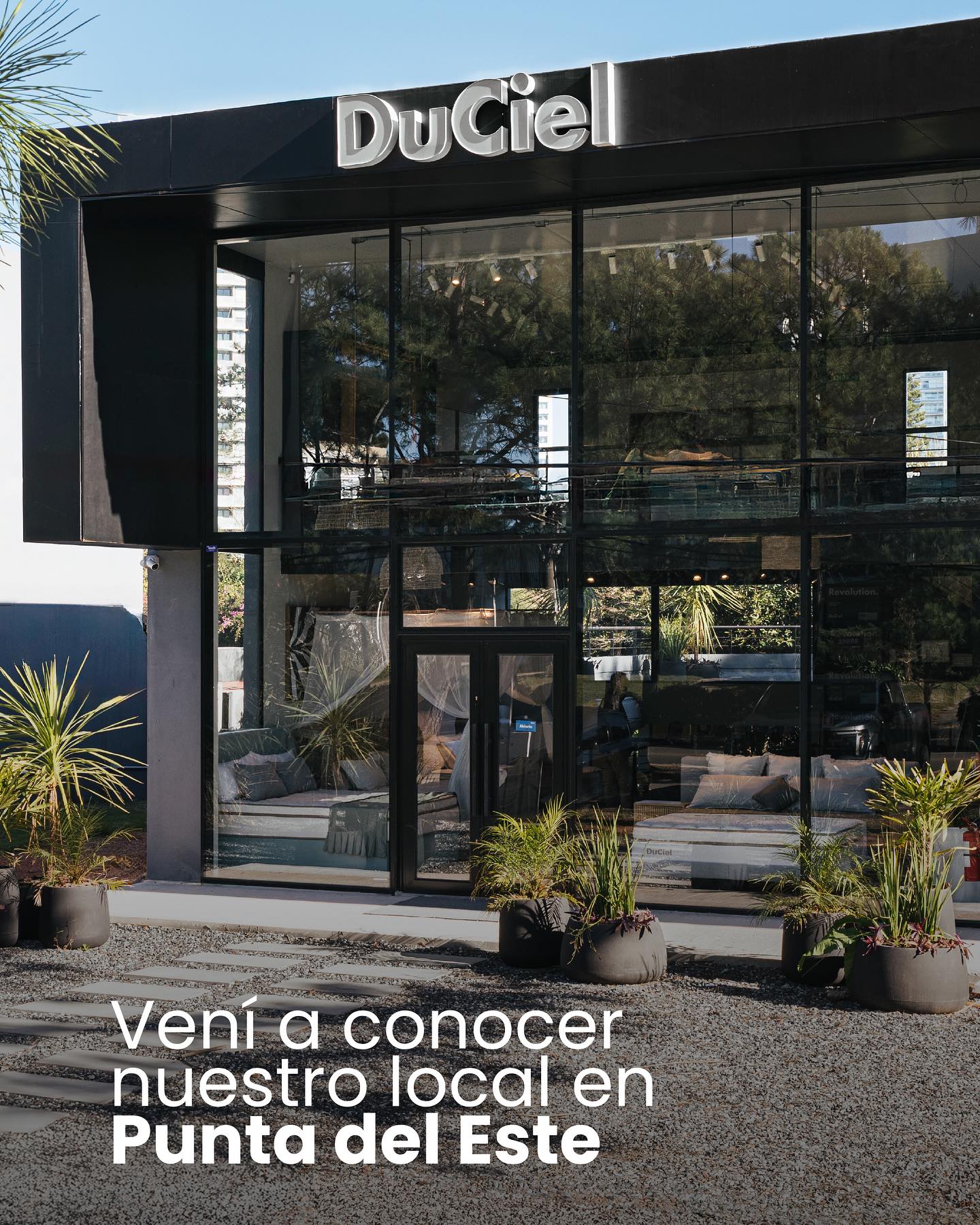 DuCiel Facebook ad: Te esperamos en nuestro local de Punta del…
