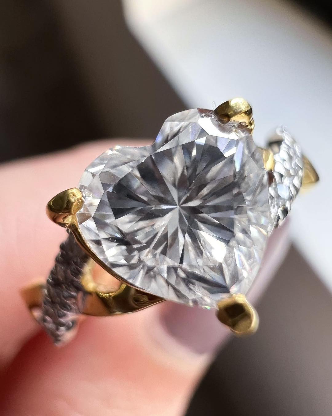 Lily & Co. Engagement Rings Facebook ad