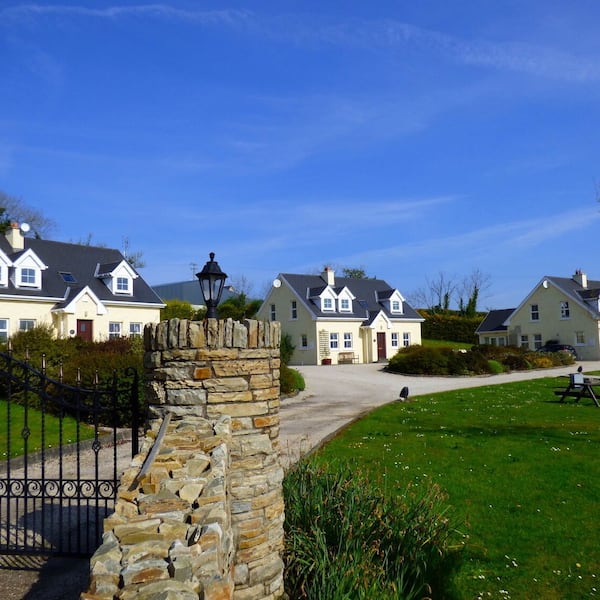 Vrbo Facebook ad