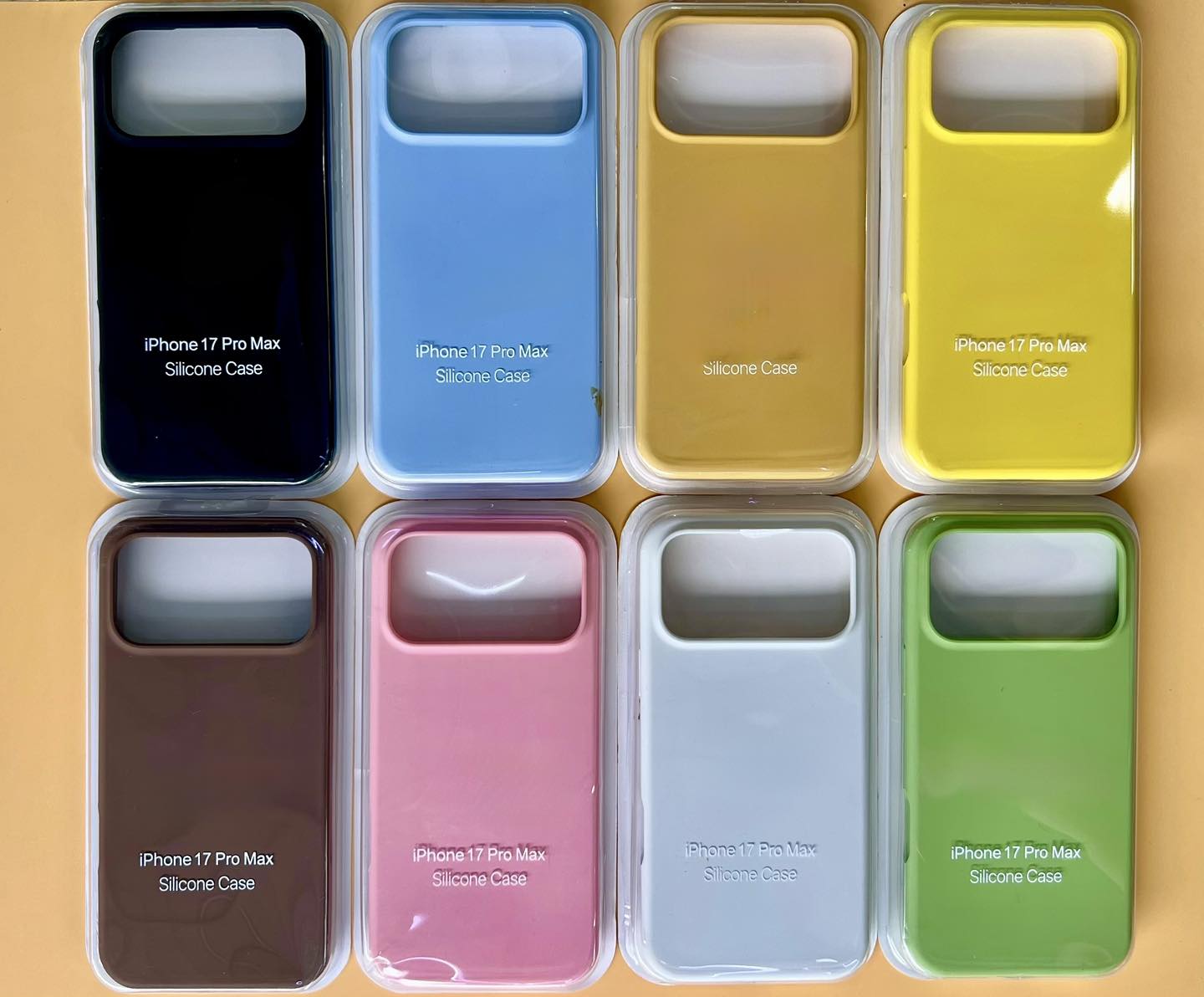 Phone Accessories Whole Sales and Online Shop Facebook ad: အသားအိအိလေးတွေနဲ့ အကြိုက်များပြီး