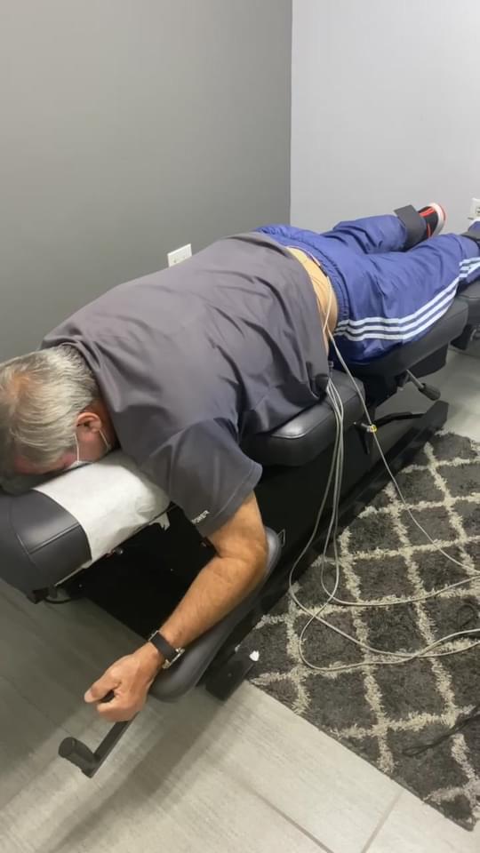 Clinica Quiropractica Dra. Xenia Medina Facebook ad