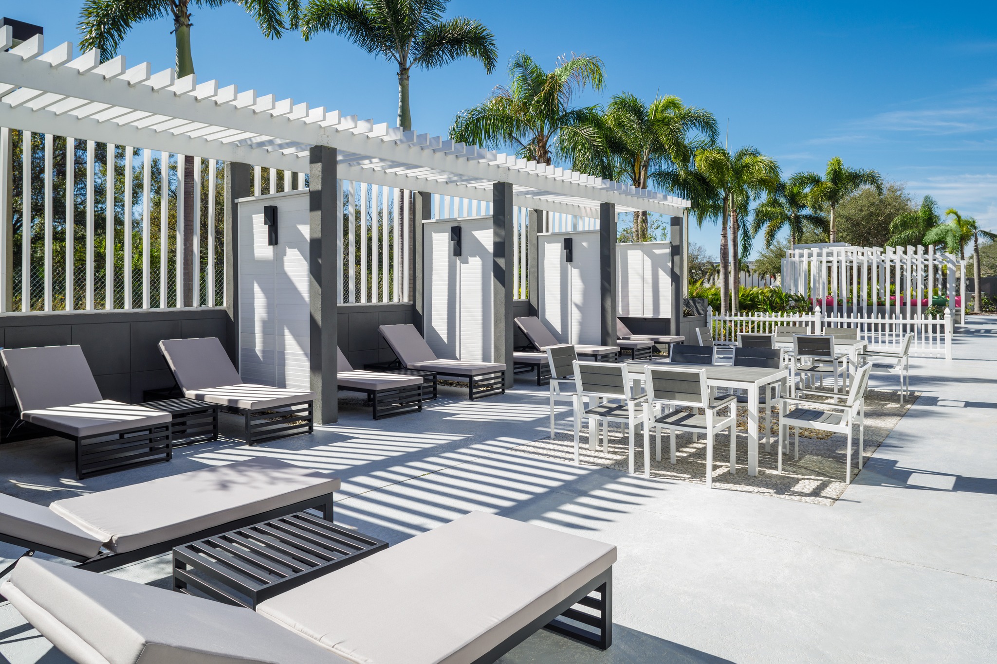 DoubleTree by Hilton Sarasota Bradenton Airport Facebook ad from Jun 9, 2026