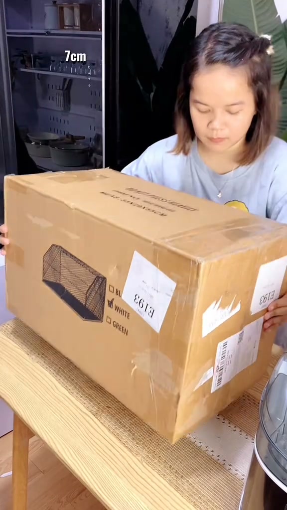 Shopee Facebook ad: Belinya Disini https://s.shopee.co.id/7AcFcjdztY