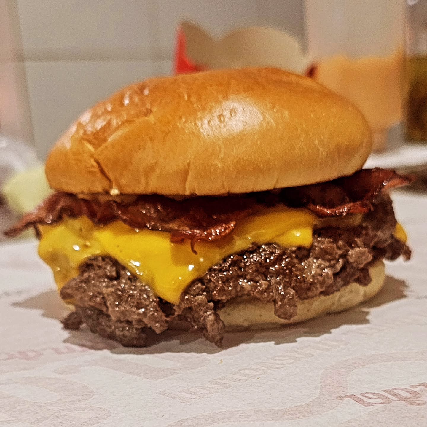 Myths's Burger & Chickens Facebook ad