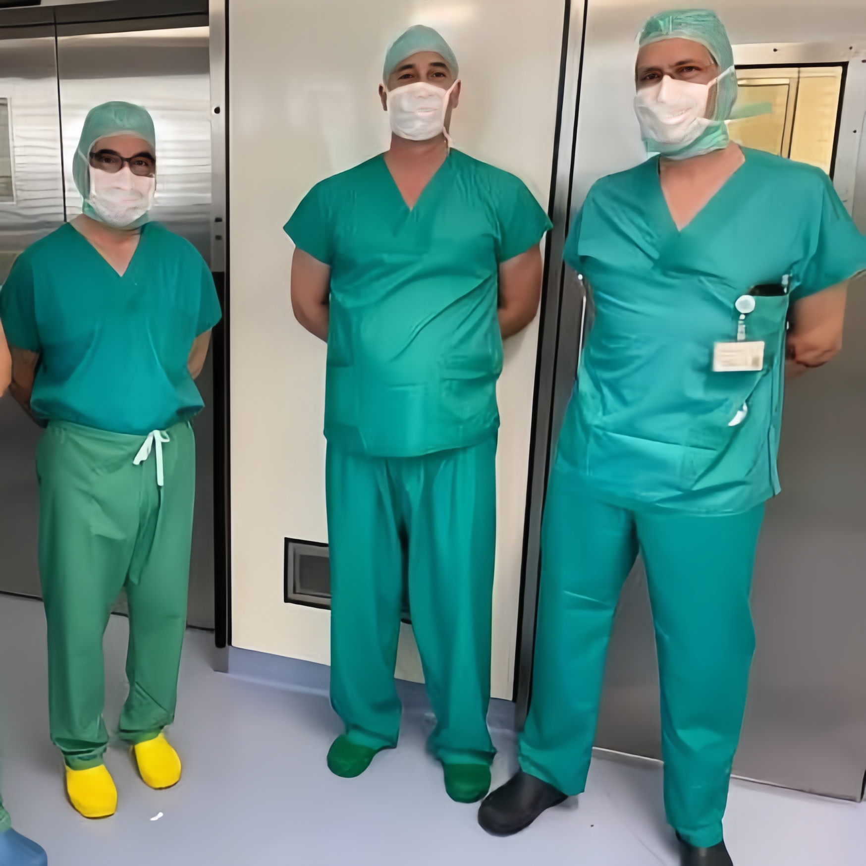 Dr. med. Daniel Krohnberg Facebook ad: Hier gehts zu einem Artikel über das Ganze >