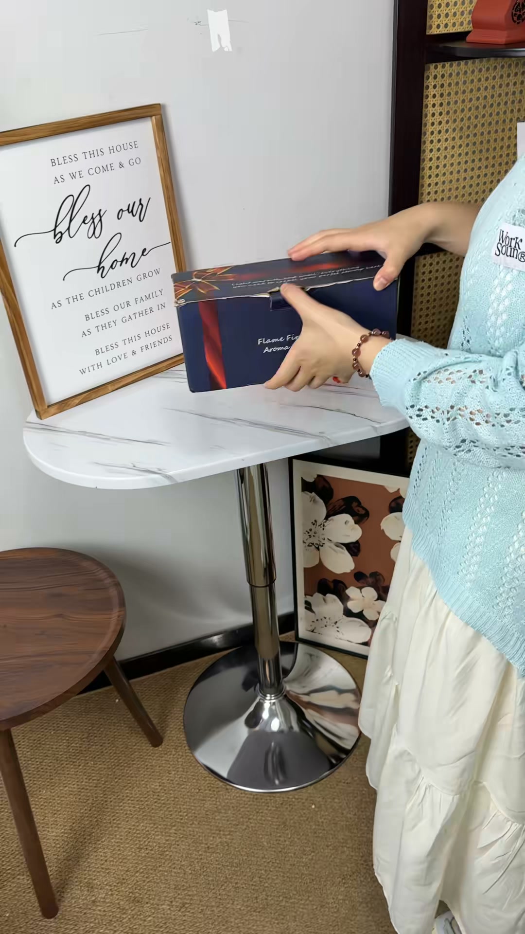 Trendy Store Facebook ad: جودة مضمونة | شكل مختلف | عاين قبل ما تستلم