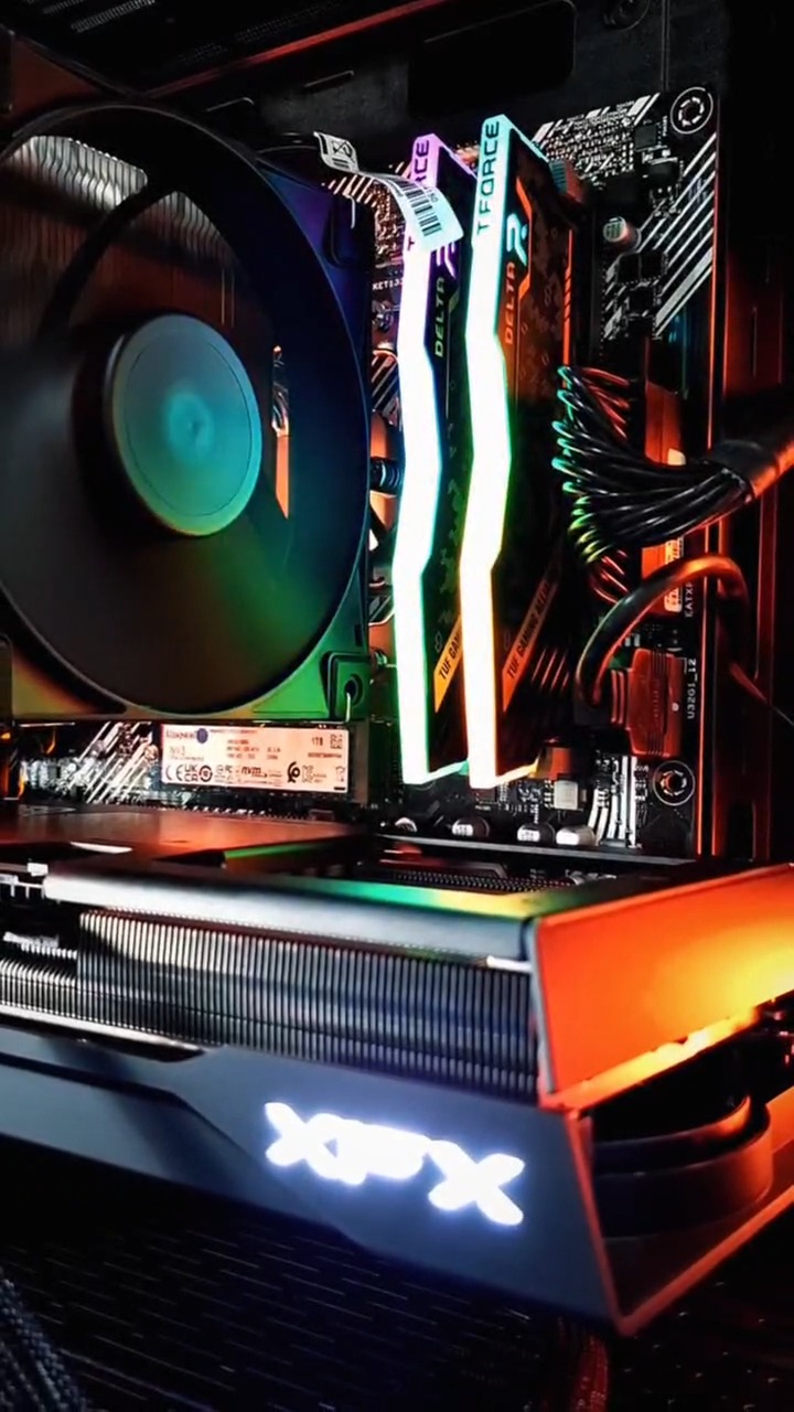 It World Angeles Pampanga Facebook ad: GAMING BUILD COMPLETE!