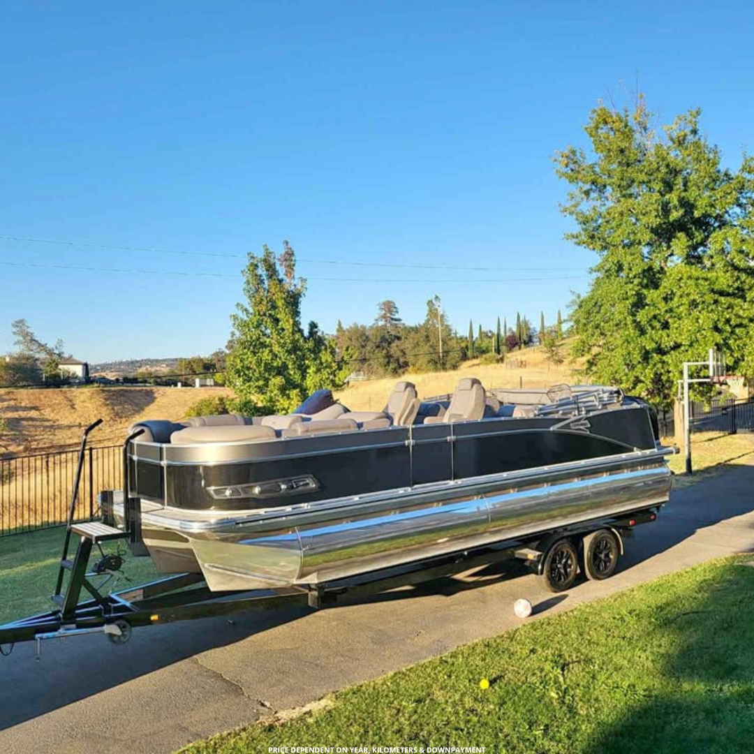 Boat Deal Canada Facebook ad