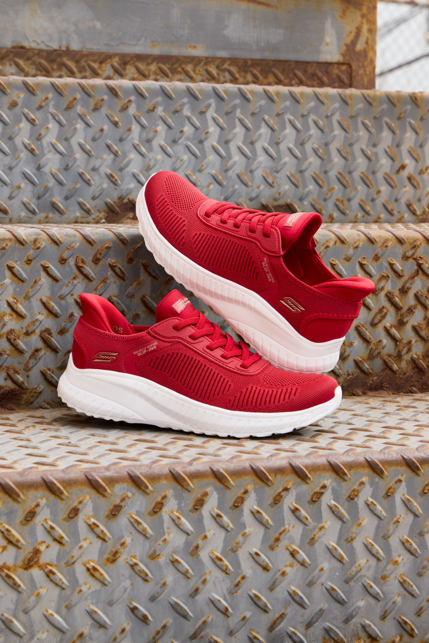 SKECHERS Facebook ad