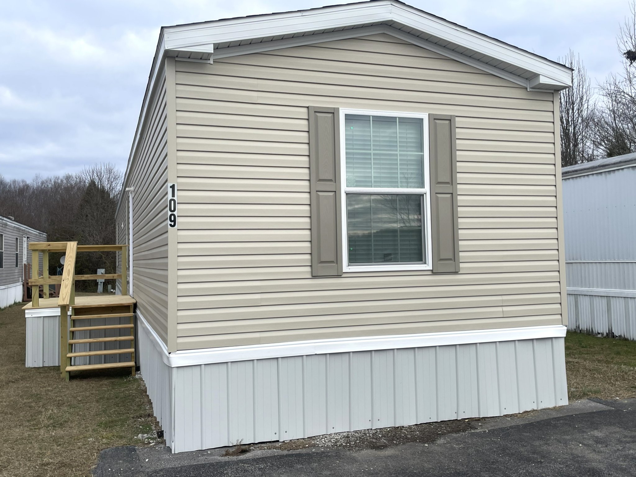 Andi Sutton Facebook ad: 2 Beds 2 Baths House