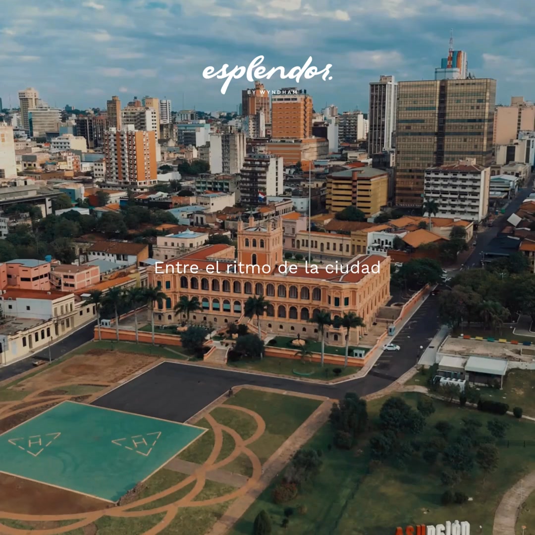 Esplendor Hoteles Facebook ad: Diseño, cultura y una estadía pensada para despertar…