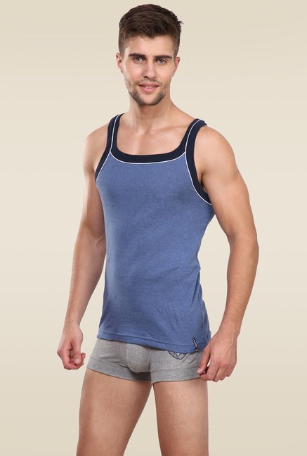 Tata CLiQ Fashion Facebook ad